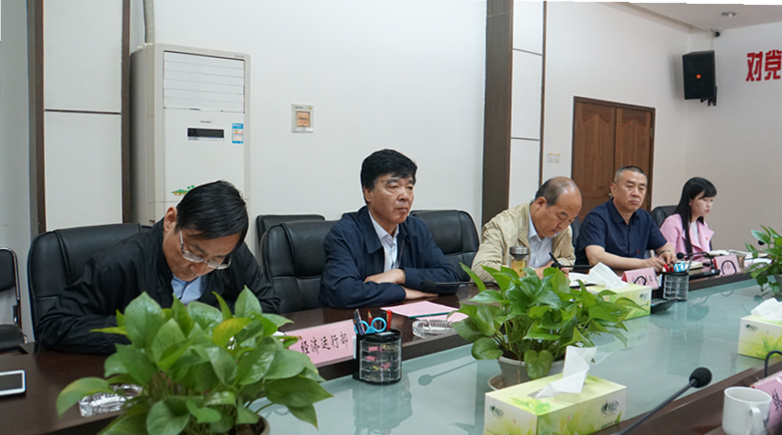 南京新拉斯维加斯3499资集团考察组来我集团举行考察交流